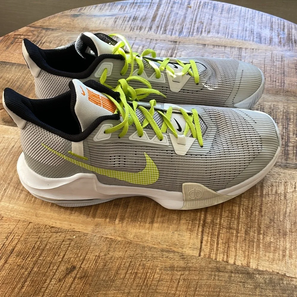Nike new air